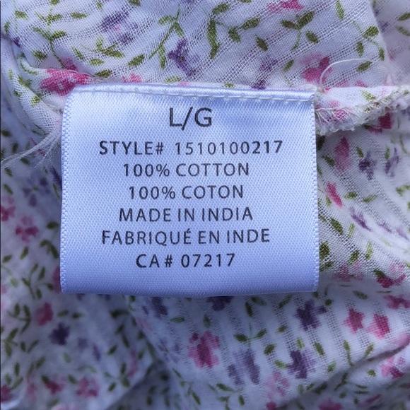 Warehouse One Floral Collared Button Up Top - Picture 5 of 5